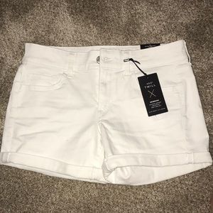 American eagle midi shorts